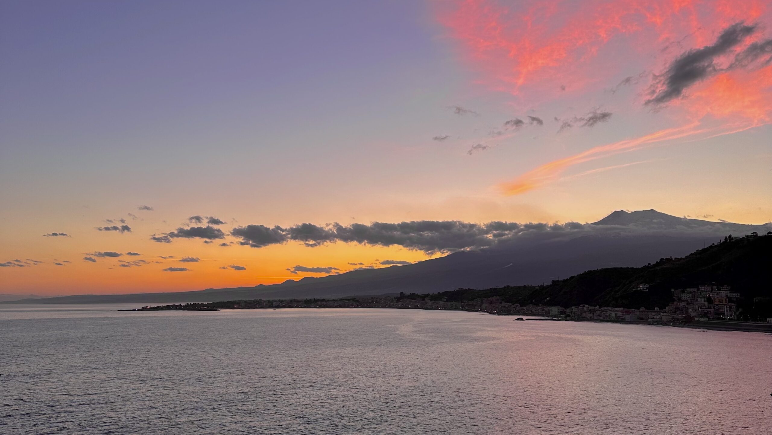tour tramonto taormina in barca